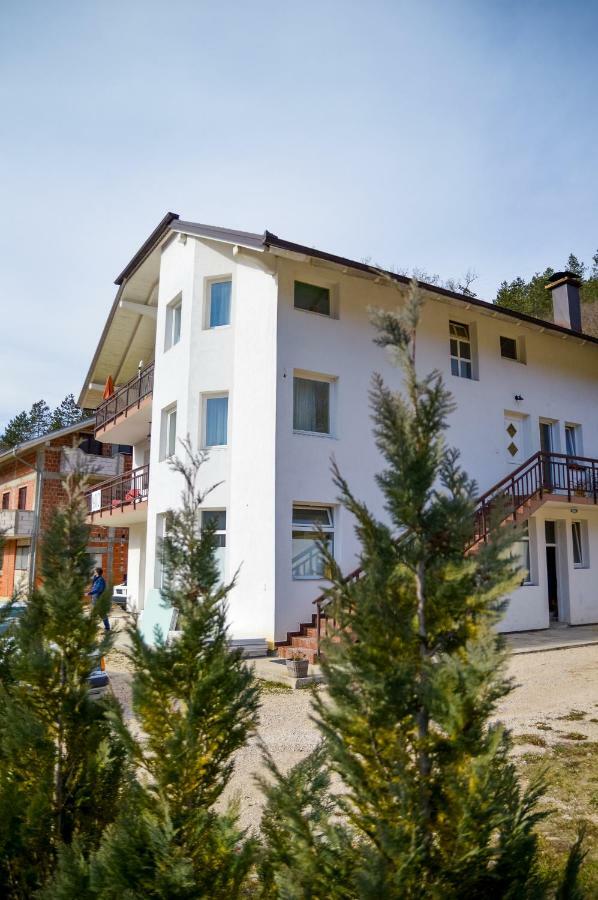 Guesthouse Marivo 야이체 외부 사진